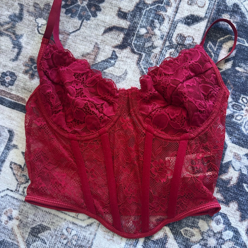 SHEIN Red Lace Bustier